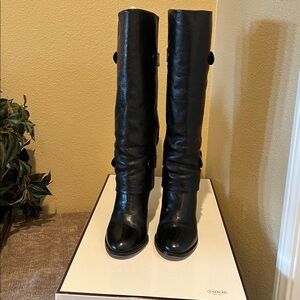 Coach Sage Black Leather Interior